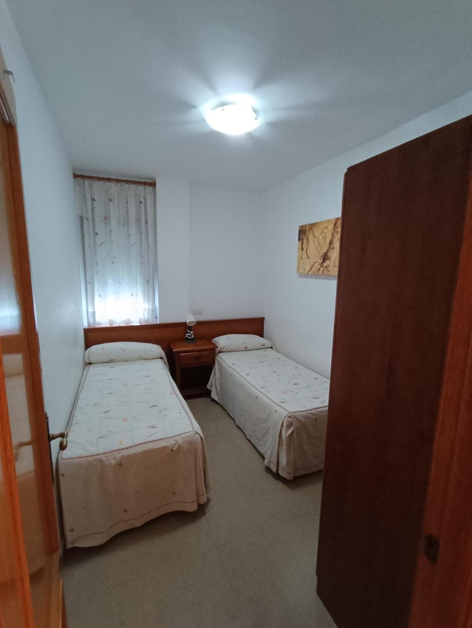 Apartamentos Proamar Torre Del Mar Esterno foto